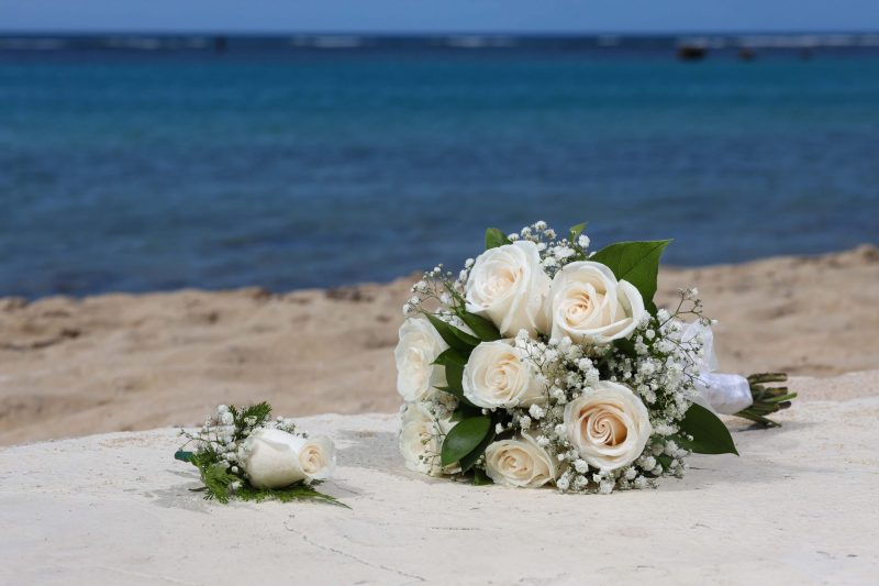 Honolulu wedding group